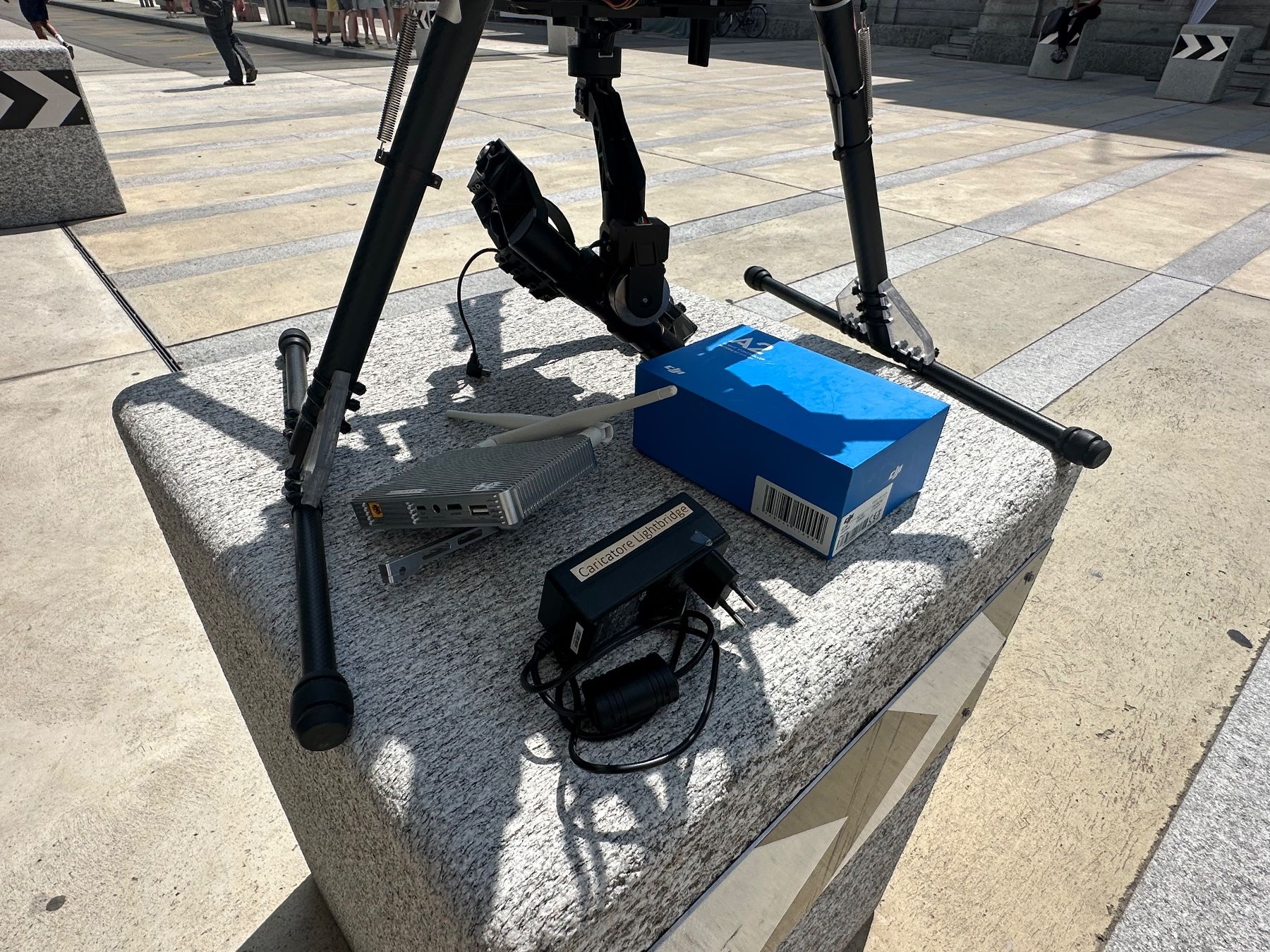 DJI Modellismo RC: DJI S1000 Premium A2 Z15 5D Mark III Lightbridge – Usato da Chiasso venduto da Carrara-Modellismo 7