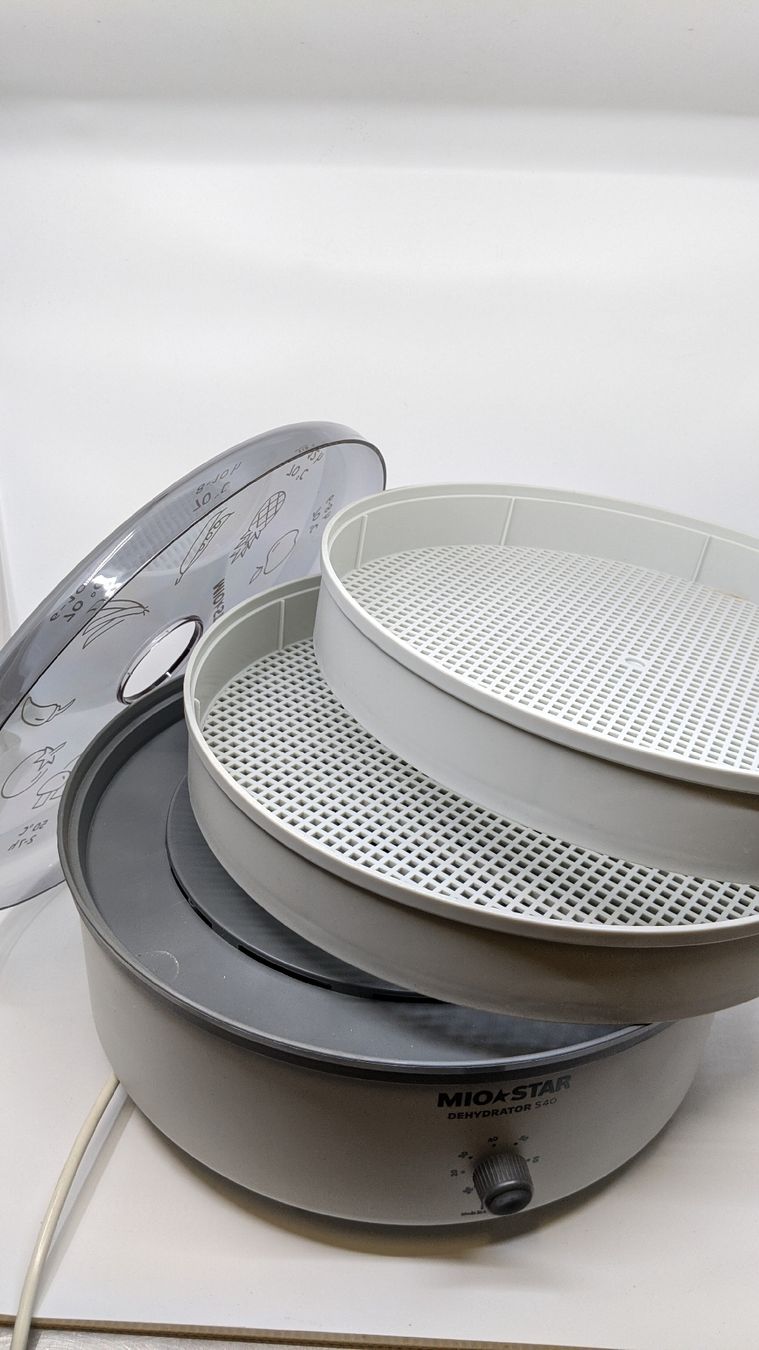 Mio Star Elettrodomestici da cucina: MioStar Dehydrator 540 / Dörrgerät mit Umluftbetrieb – Nuovo (secondo la descrizione) da Rüti ZH venduto da kunstreich_8630 3