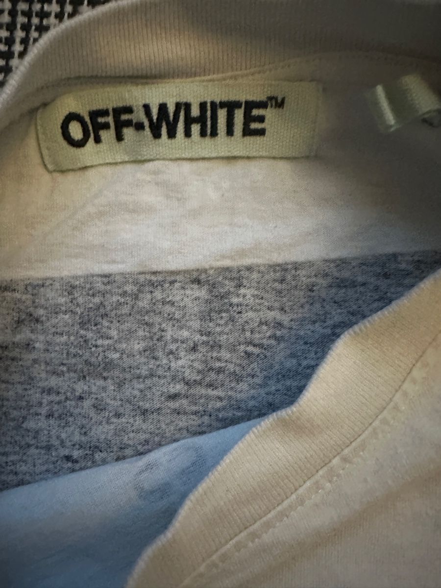 Off-White T-Shirts: OFF-WHITE T-Shirt M Origina – Gebraucht aus Winterthur von eri_g5ms 1