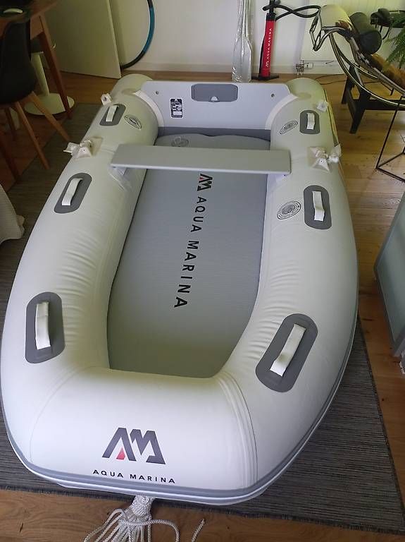 Aqua Marina Bateaux: Schlauchboot – Neuf (Voir description) à Bubendorf par Eglig 1