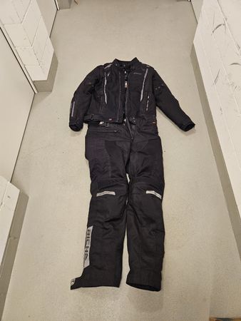 Richa Motorrad Kombi Textil Schwarz, Gr.L Jacke und 2XL Hose