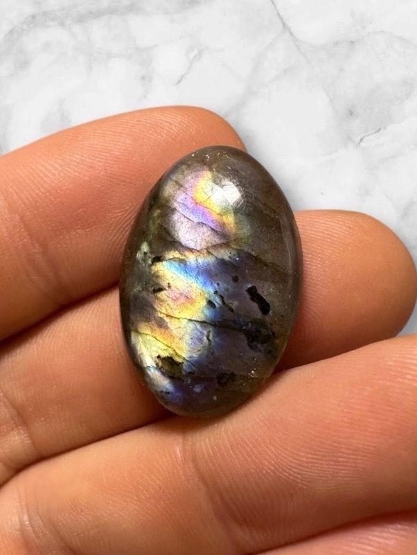 Minerali & Pietre curative: Labradorit Cabochon wunderschön mehrfarbig , 25ct – Nuovo e nell'imballaggio originale da Männedorf venduto da cab_cb8m 2