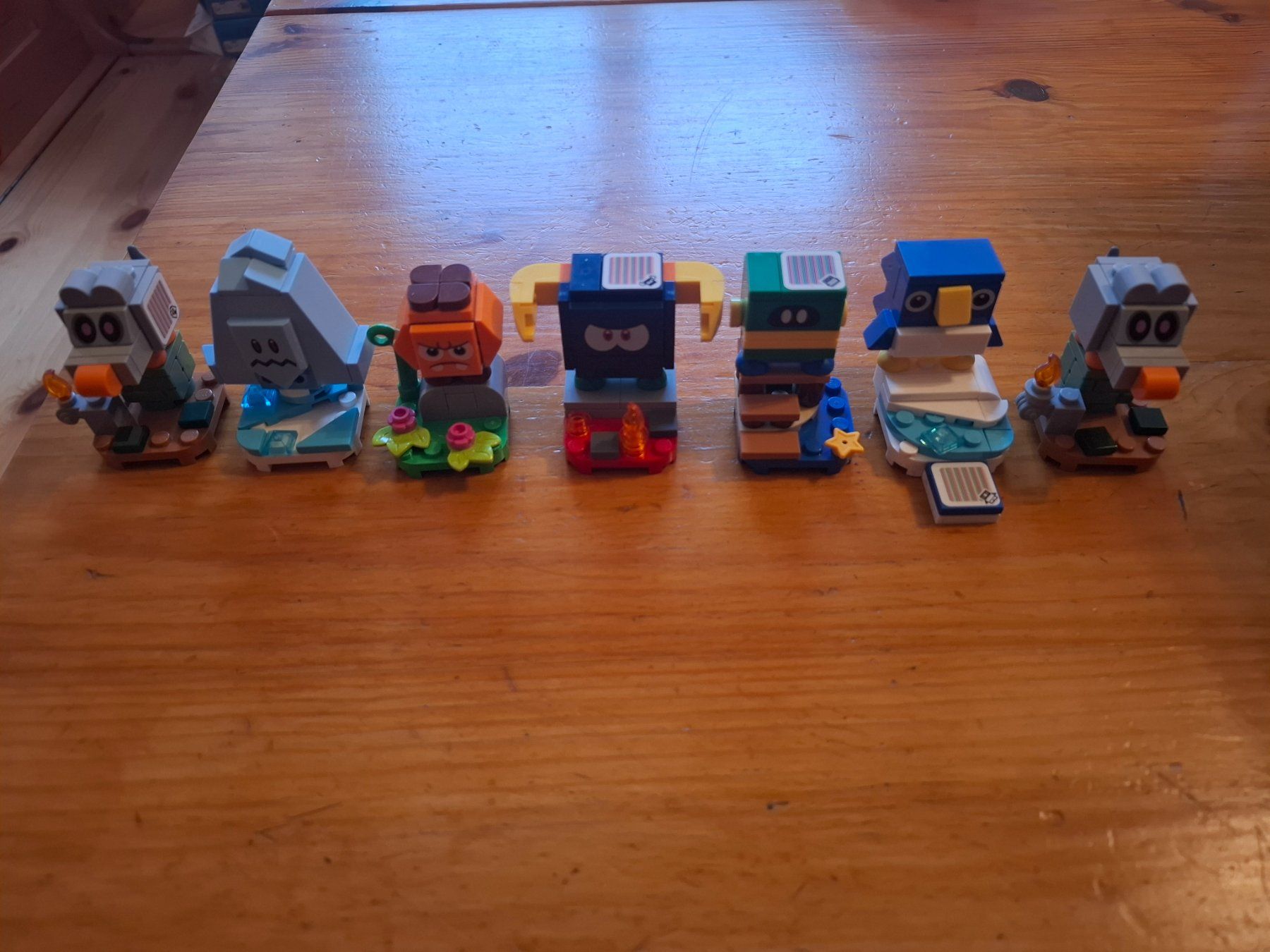 Lego Kit di costruzioni: Lego super mario minifigurines séries 4 – Nuovo (secondo la descrizione) da Basse-Nendaz venduto da vou_dh7f 1