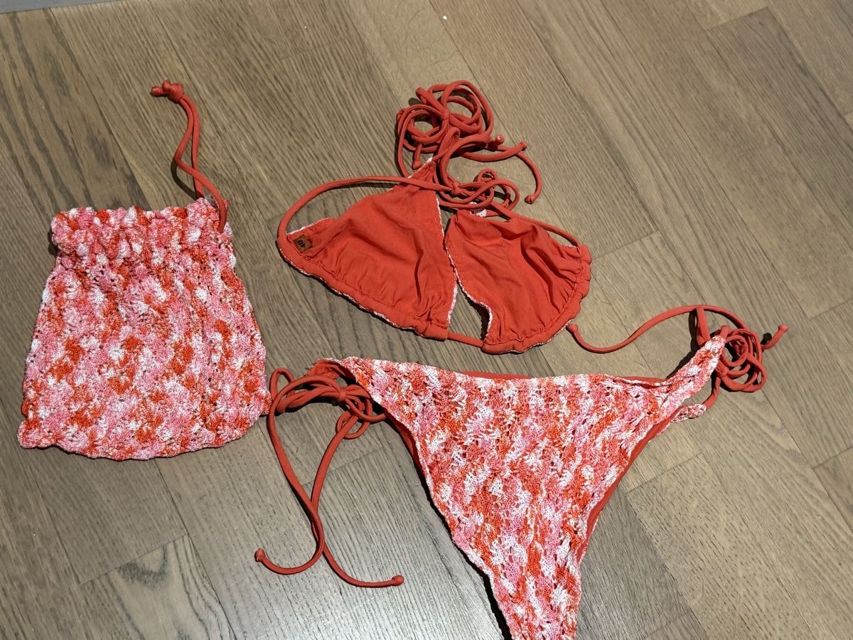Missoni Badekleider & Bikinis: MISSONI Bikini 3-teilig Grösse IT40 ist eine 36. – Gebraucht aus Ottenbach von Suni_82 2