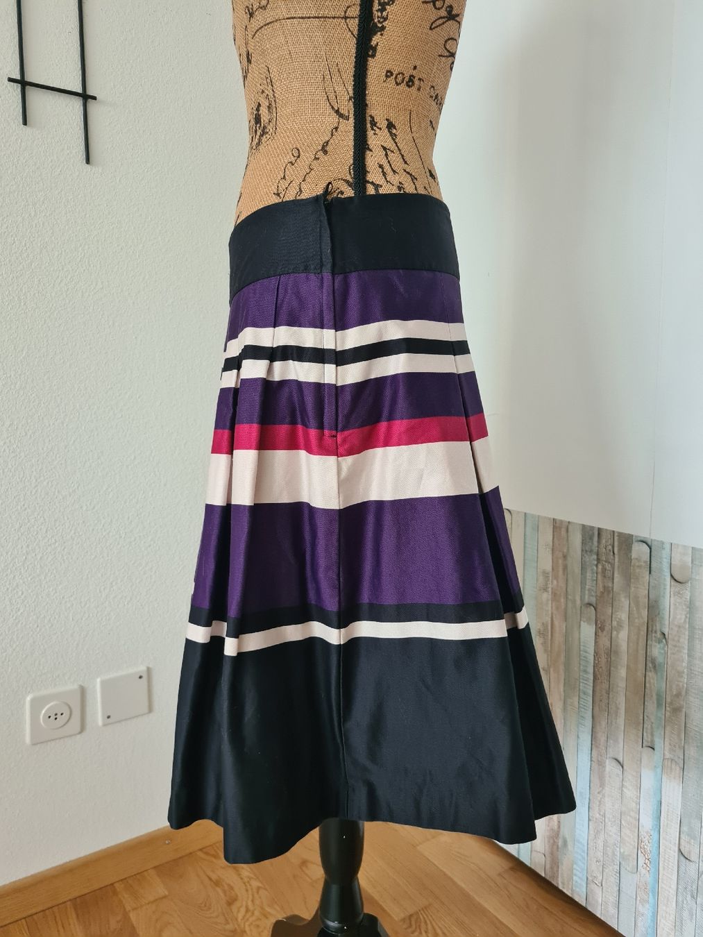 H&M Gonne: Rock Jupe Gr.40 /M von H&M,gestreift – Nuovo (secondo la descrizione) da KRIENS venduto da Franzy_Blond10 1