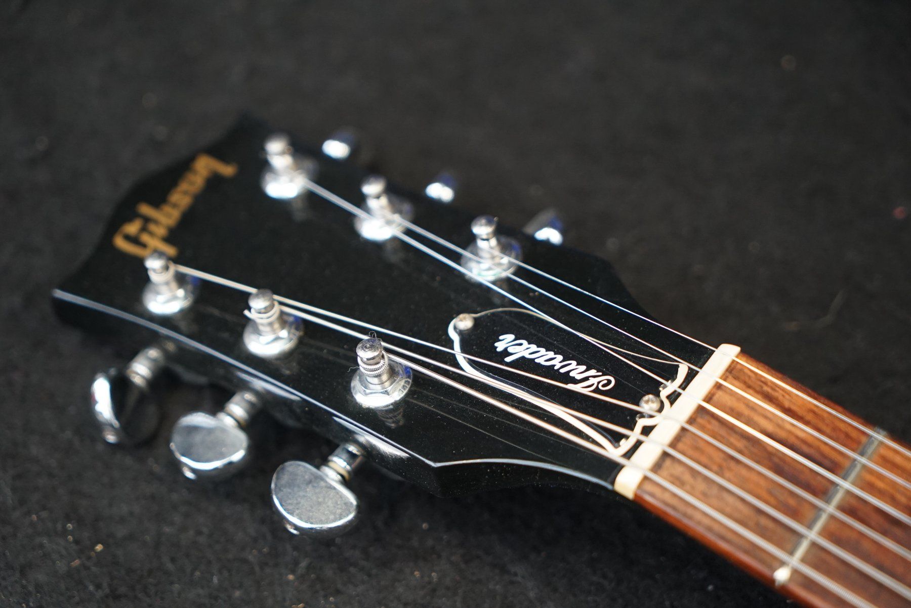 Strumenti musicali: Gibson Invader 80s inklusive original Gibsonkoffer – Usato da Ortschwaben venduto da Musictrade 5