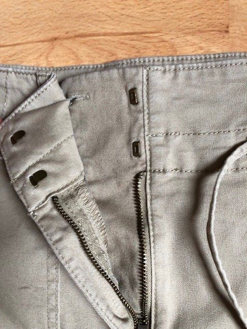 Esprit Röcke: Jupe midi ESPRIT taille 38 - en état neuf – Gebraucht aus Les Ponts-de-Martel von Jolisa 4