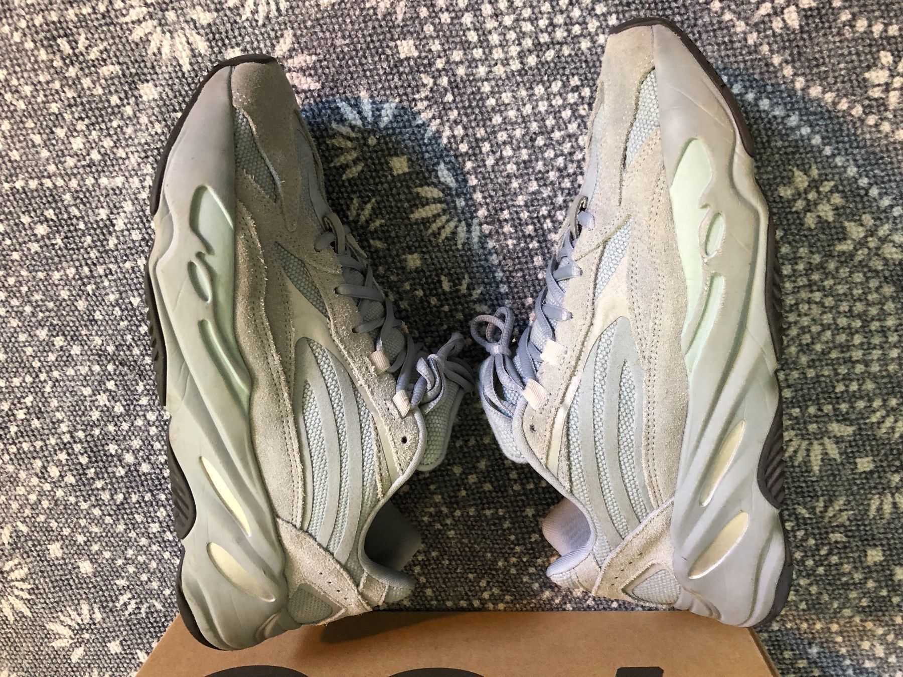 Scarpe da uomo: Adidas Yeezy Boost 700 V2 – Usato da Utzenstorf venduto da Ismaele 8