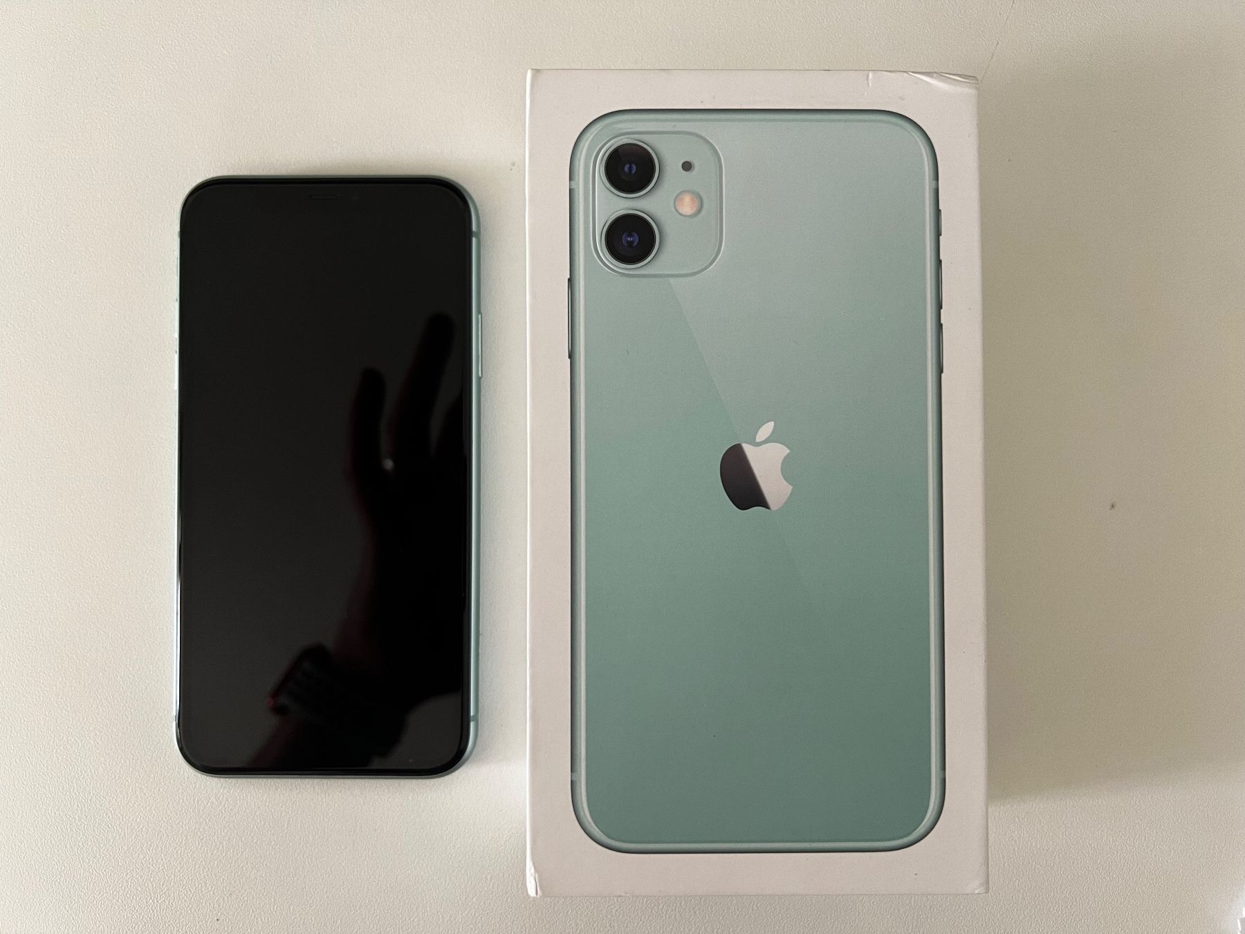 Apple Telefoni cellulari / Smartphones: iPhone Smartphone, wie neu, mit Verpackung – Usato da Romanshorn venduto da Tduckcity 3