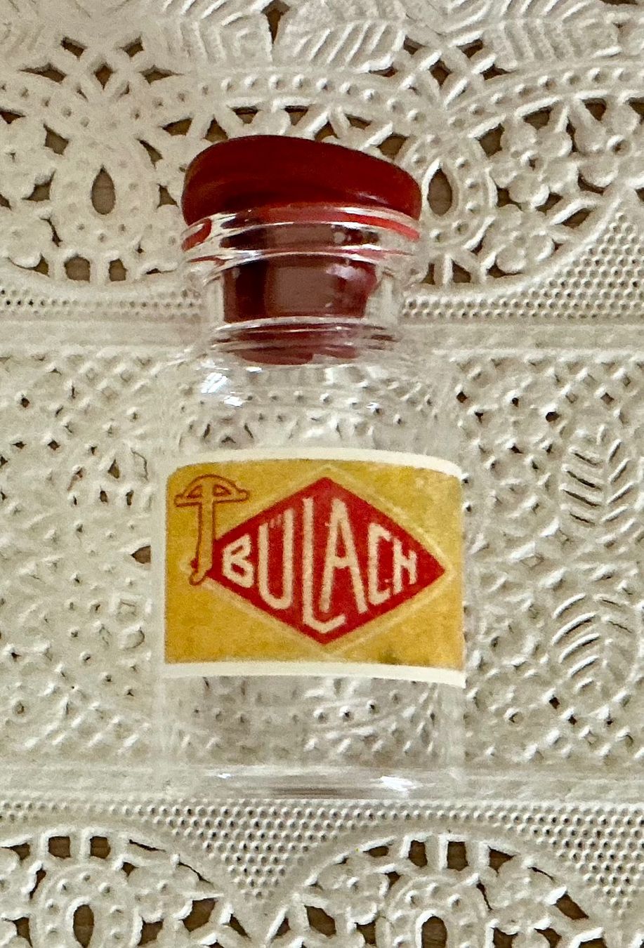Giocattoli: FÜR DIE PUPPENKÜCHE – Usato da Zell LU venduto da Silvermemory 1
