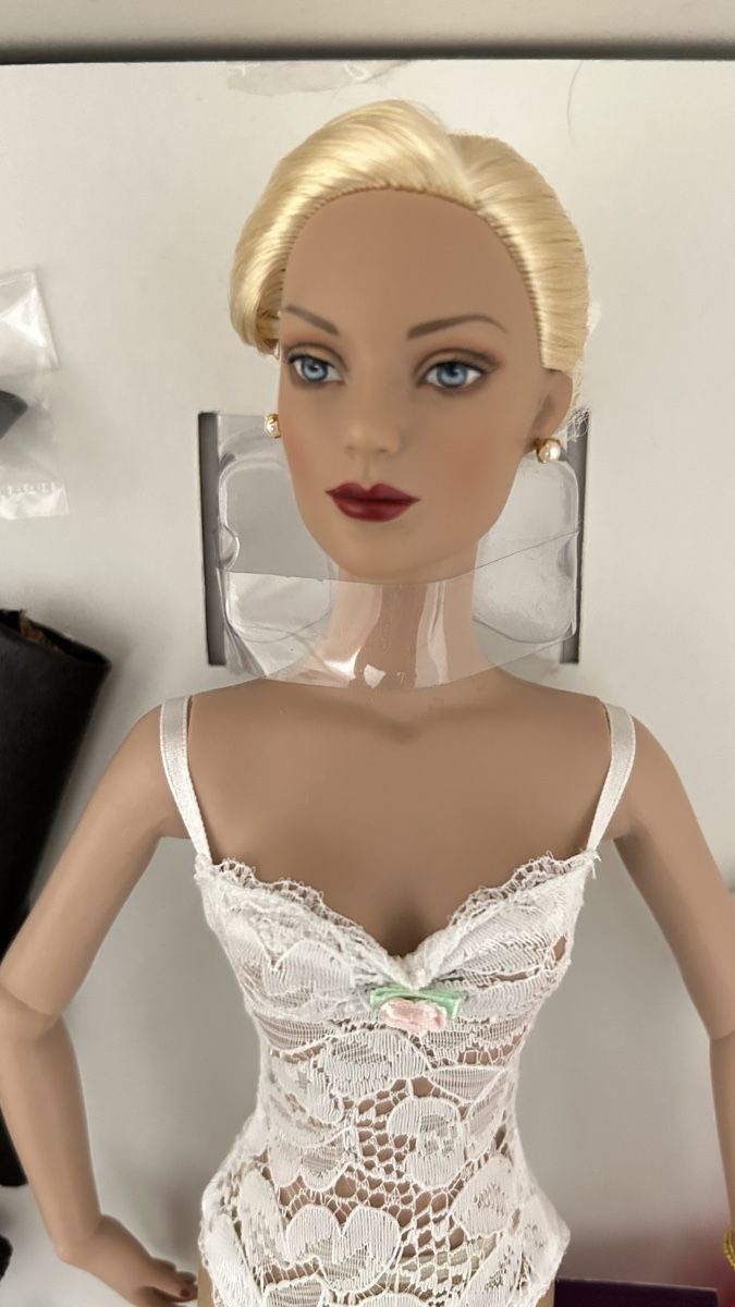 Poupées: Tonner Doll Set Sammler Puppe – Neuf avec emballage d'origine à Thalwil par Centrone 2