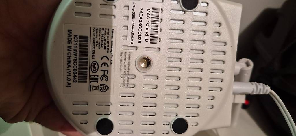 Webcams: Netzwerk Kameras Edimax – Gebraucht aus Fällanden von luc_fw55 2