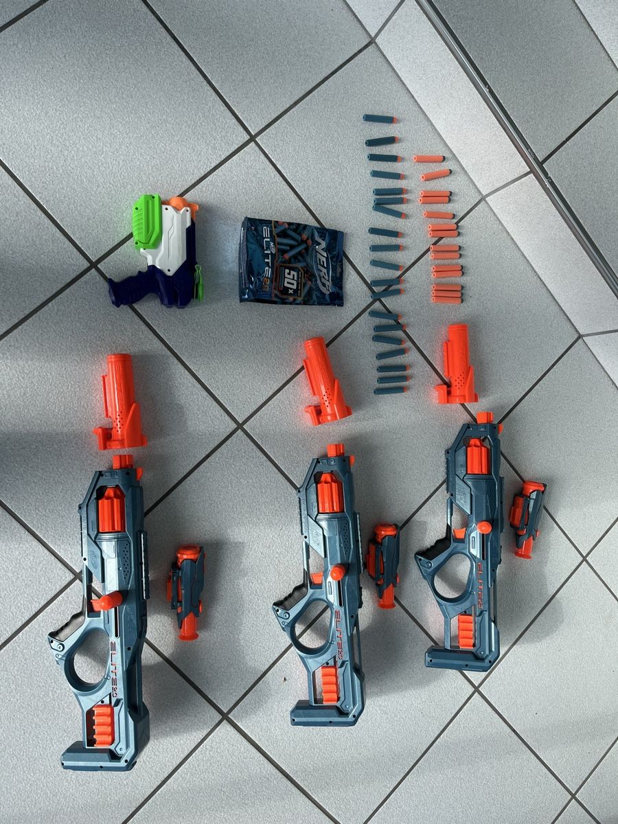 Nerf Giocattoli: 3x Nerf Elite 2.0 Eagle Point & 1x Nerf Super Soaker Micro – Usato da Ostermundigen venduto da jus_b7d8