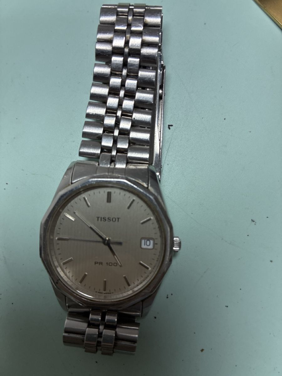 Tissot Uhren: Tissot PR100 – Gebraucht aus Biel/Bienne von moscherinos