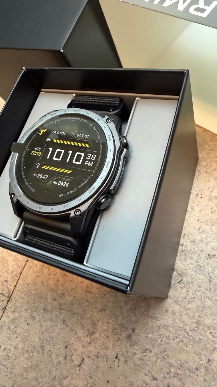 Garmin Smartwatch: Garmin Tactix 8 51mm Amoled – Nuovo e nell'imballaggio originale da Wohlen bei Bern venduto da codevox 1