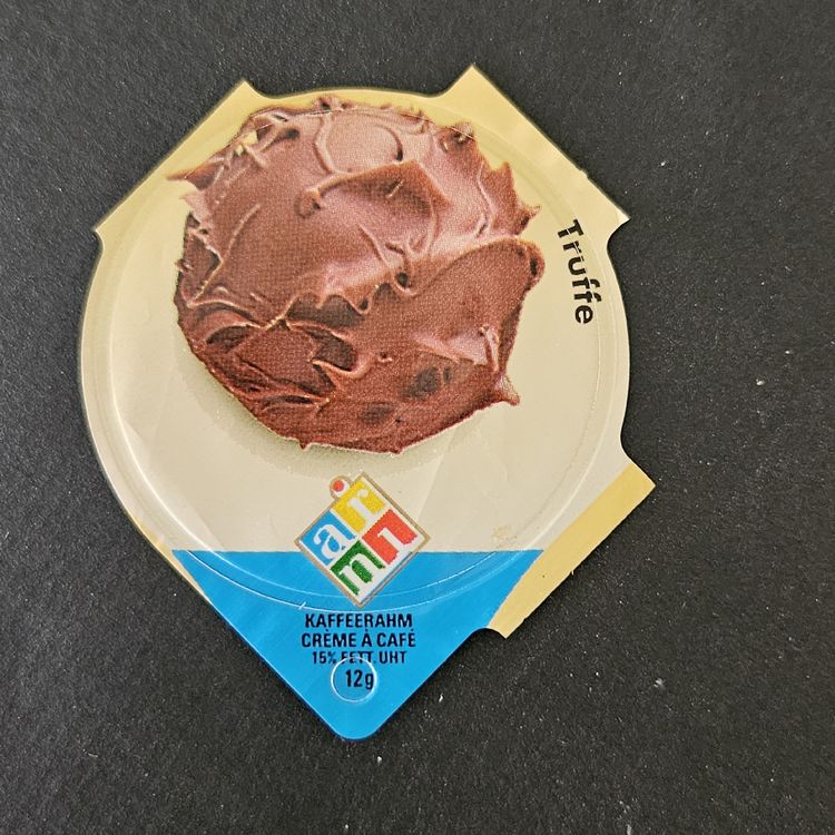 Kaffeesahne Trüffel Creme a Cafe 15% Fett UHT 12g (Gebraucht) in Basel ...