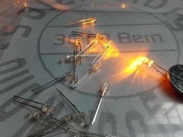 Blink-LED klar/gelb, 3mm, 2 Stück