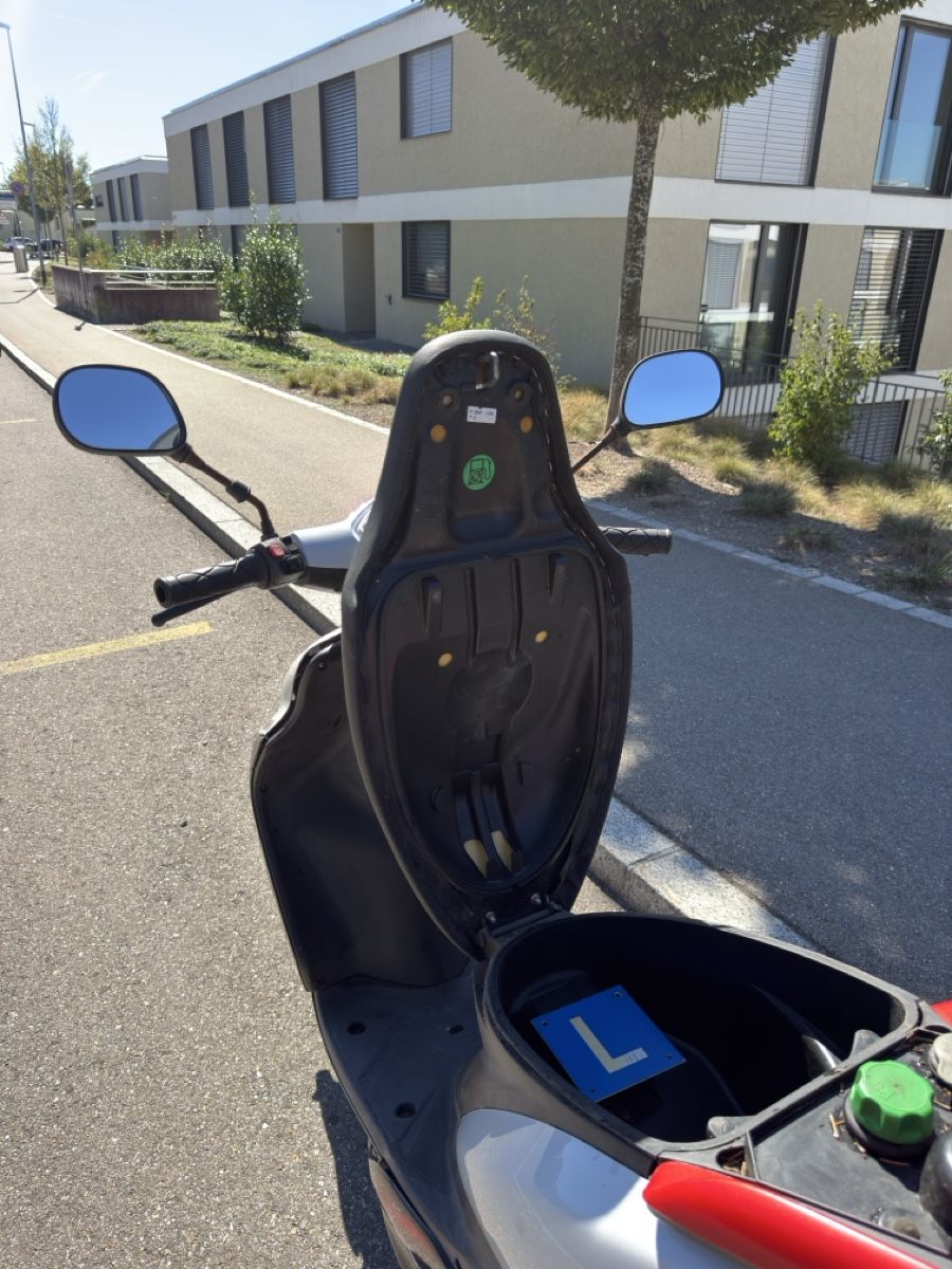 Yamaha Scooter: Roller Yamaha JogRR 50ccm  – Usato da Kloten venduto da Linusschuler 6