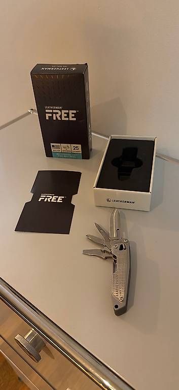 Alle Werkzeuge: Leatherman Free T2 neuwertig – Gebraucht aus Zürich von oli_k9tl