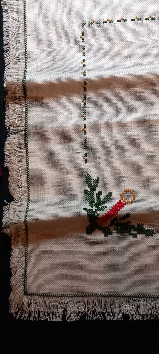 Tutte le decorazioni: LOT DIV ZIERDECKELI – Usato da Huttwil venduto da Kunterbuntli 7
