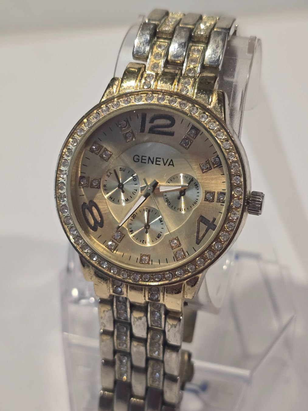 Montres: Lot Damenuhren – D'occasion à Ennetbürgen par 50shafali53 3