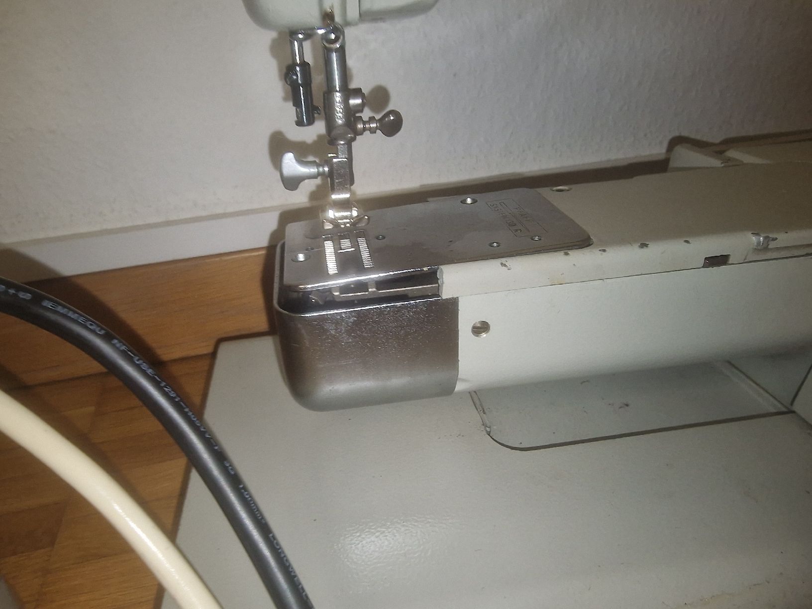 Pfaff Macchine da cucire: PFAFF 360  362 – Usato da Pratteln venduto da Zifah1971 3