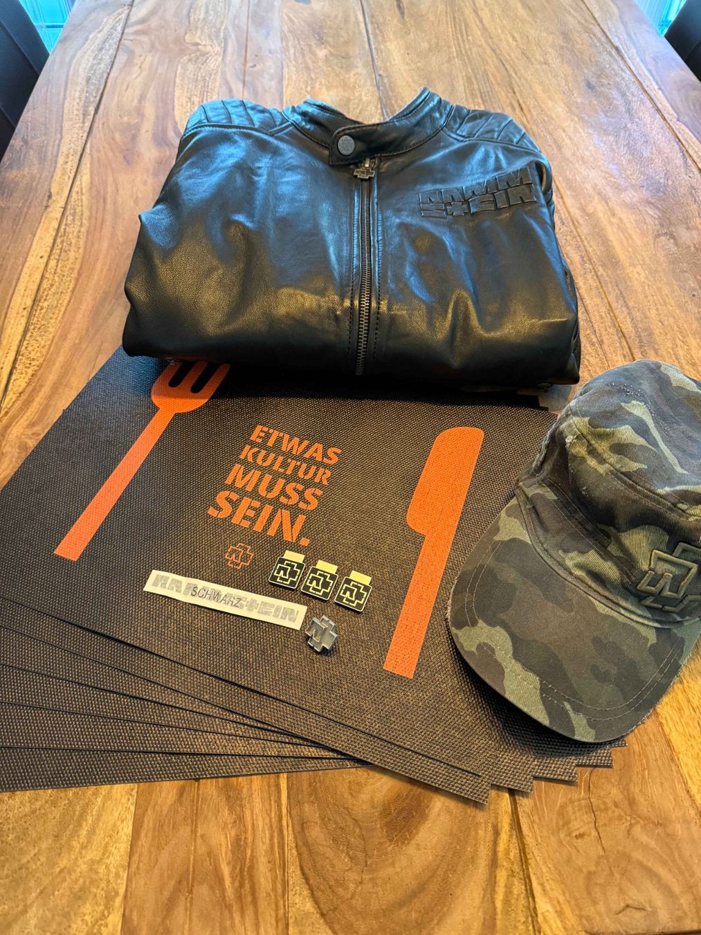 Giacche: Rammstein Lederjacke – Usato da Windisch venduto da Losdosquatros 3
