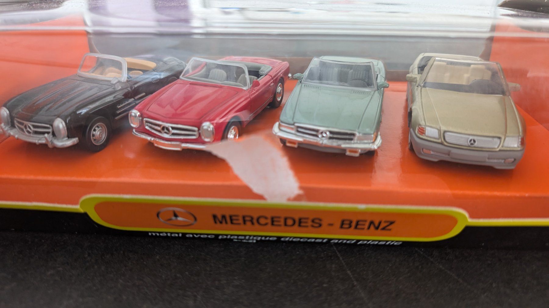 Mercedes-Benz Modellini d'auto: Lot - Mercedes 1:43 – Nuovo e nell'imballaggio originale da Noës venduto da Rkpel 7