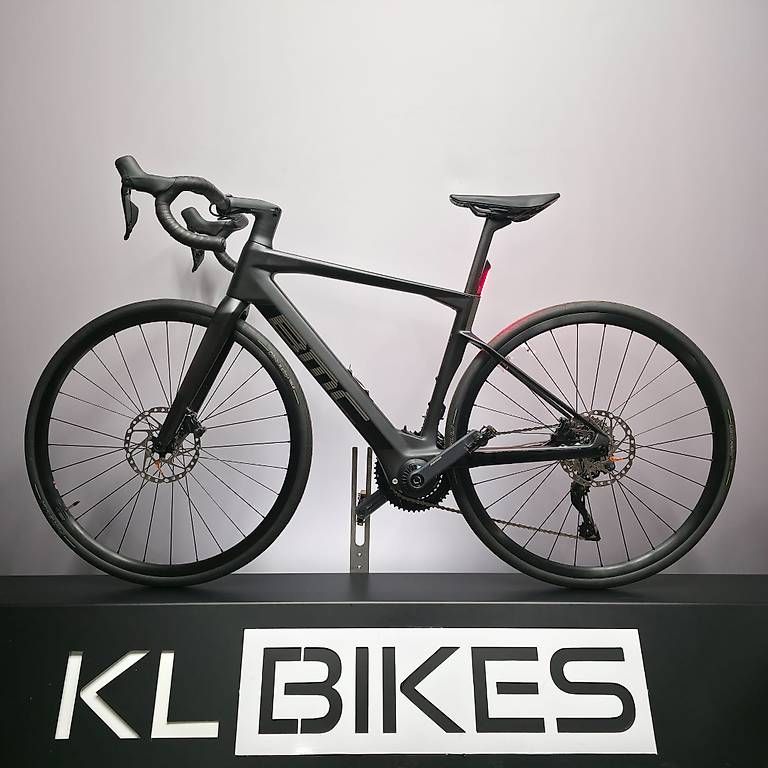 BMC Biciclette: NEU E-RENNVELO BMC ROADMACHINE 01 AMP – Nuovo e nell'imballaggio originale da Tübach venduto da KL-Bikes