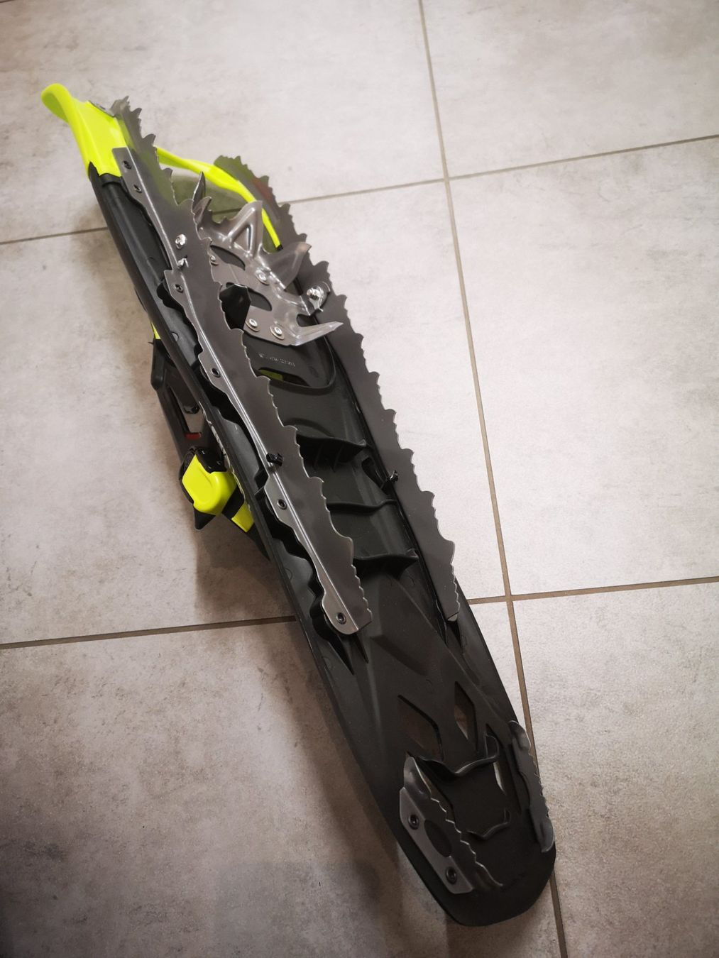 Tubbs Herrenschuhe: Schneeschuhe Tubbs Flex VRT 24 – Neu und originalverpackt aus Scuol von Marco-Sport-Scuol 4