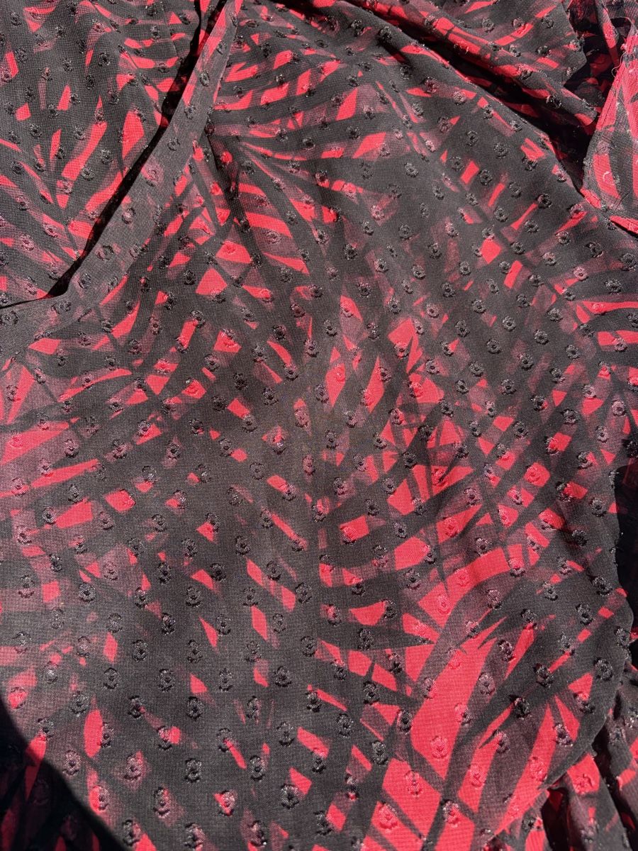 Guess Vestiti: Robe Guess cache cœur  – Usato da Pully venduto da ari_78pk 1