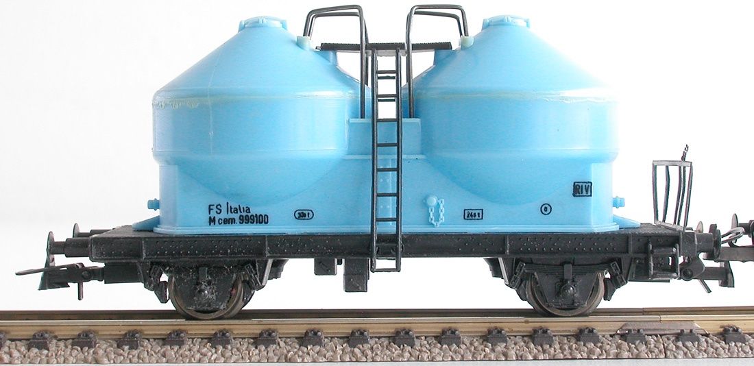 Lima Modellini di ferrovie: Lima 2 Behälterwagen der FS/SNCF Spur H0 – Usato da Oberwil BL venduto da Klang 2