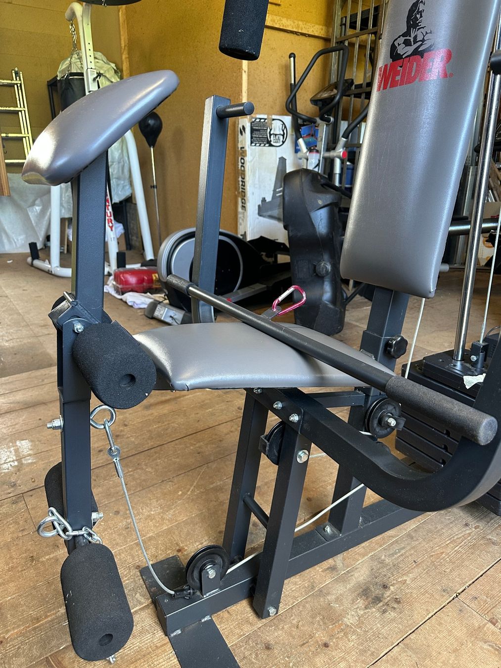 Vélos d'appartement: Weider Multifunktions-Kraftstation mit Gewichtsblock – D'occasion à Bennau par Santolina 5