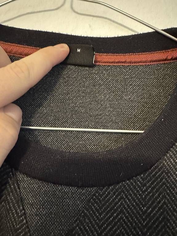 S.Oliver Maglioni & Felpe: S. Oliver Black Label Pullover Grau Gr. M Top Zustand – Usato da Thalwil venduto da han_985b 2