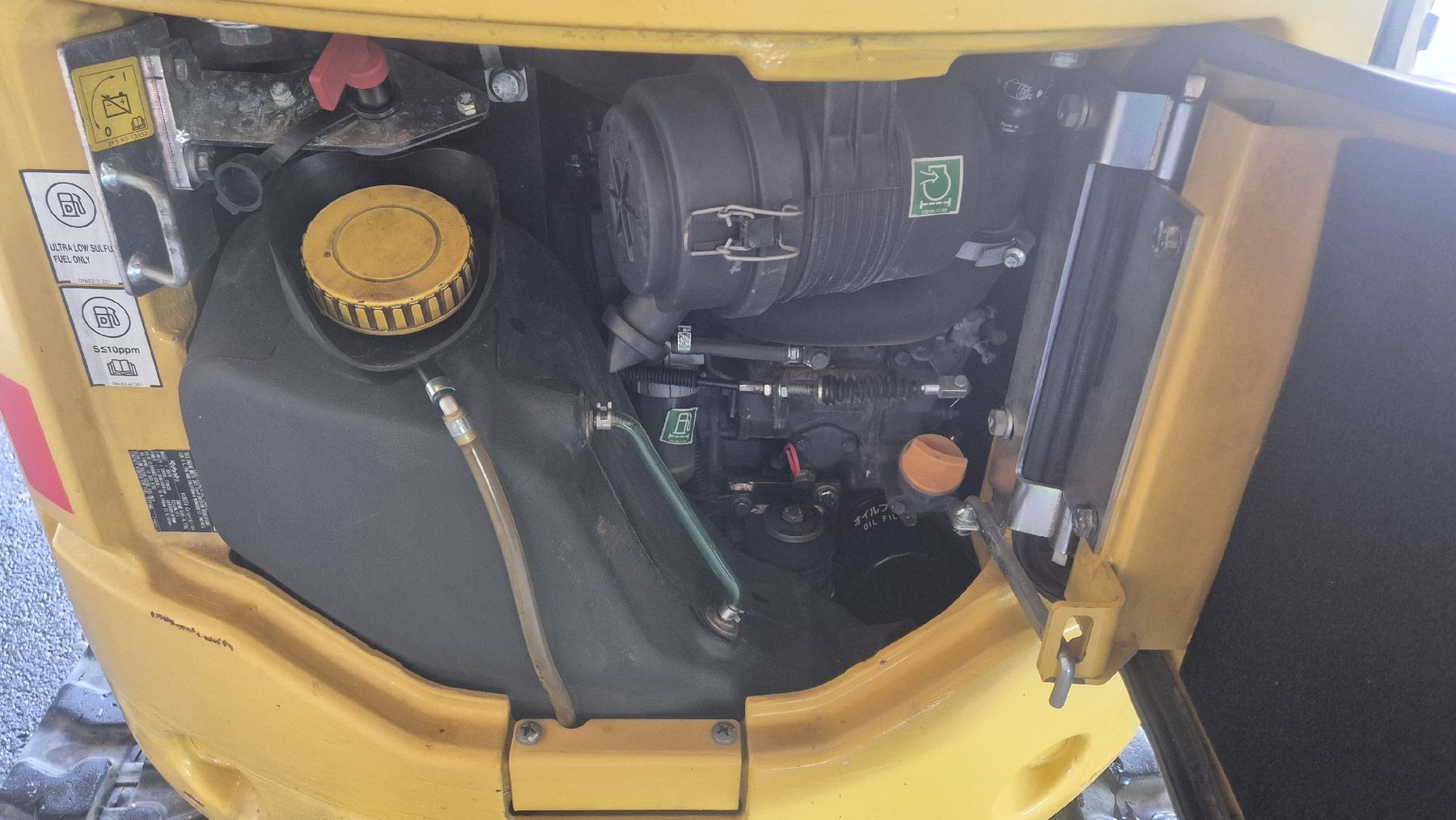 Komatsu Escavatori: Bagger Komatsu PC16R-3HS – Usato da Wichtrach venduto da florianw02 5