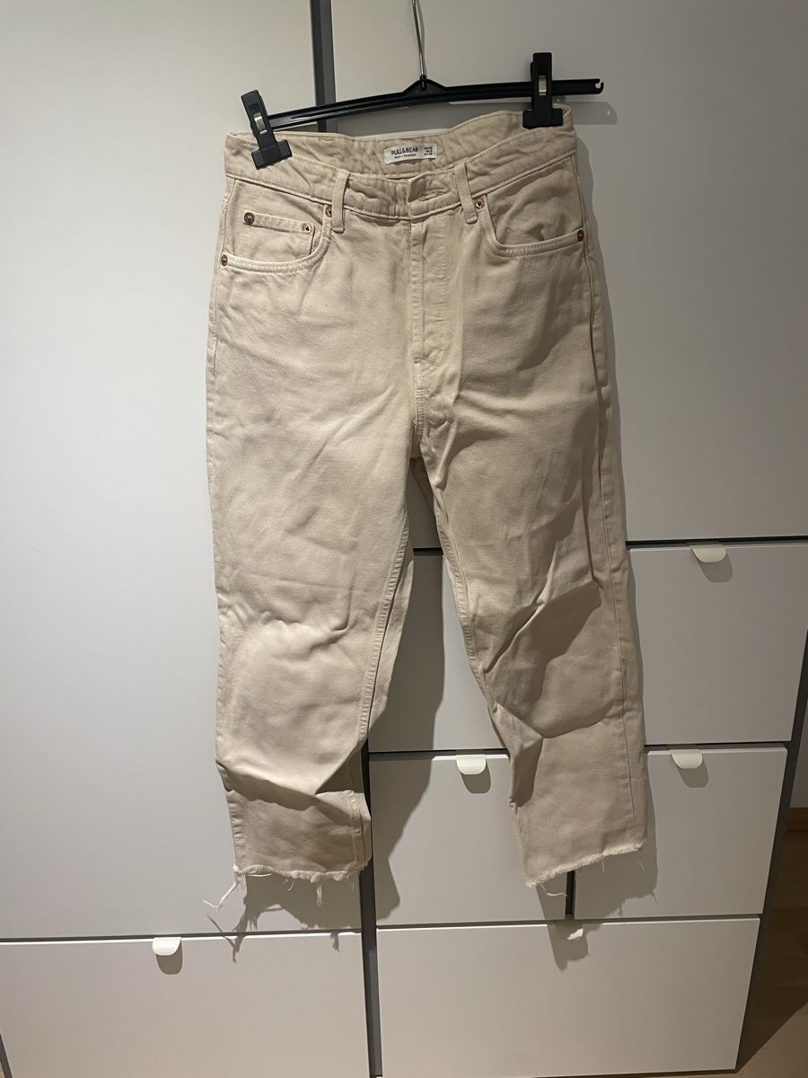 Pull&Bear Jeans: Straight Leg Jeans – Nuovo (secondo la descrizione) da Schüpfen venduto da ani_gj8r