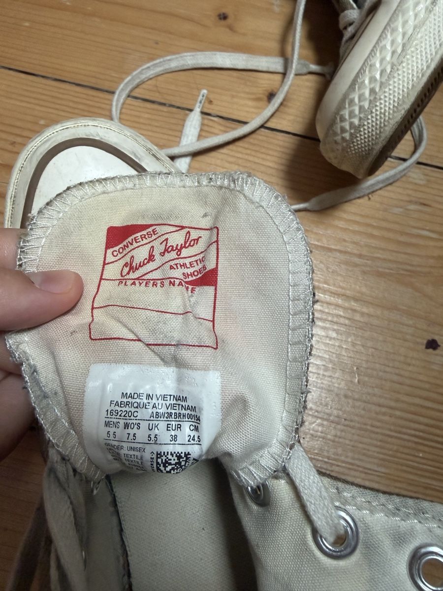Converse Herrenschuhe: CARHARTT x Converse brown sneakers – Gebraucht aus Nänikon von ann_866b 4