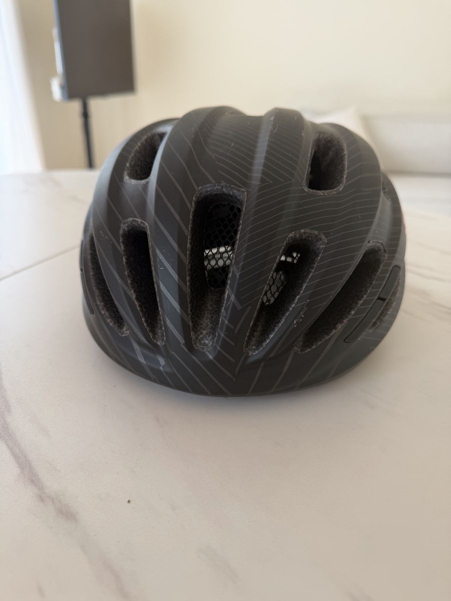 Giro Caschi: Giro Vasona Velohelm – Nuovo (secondo la descrizione) da Luzern venduto da Marie.Wien 1