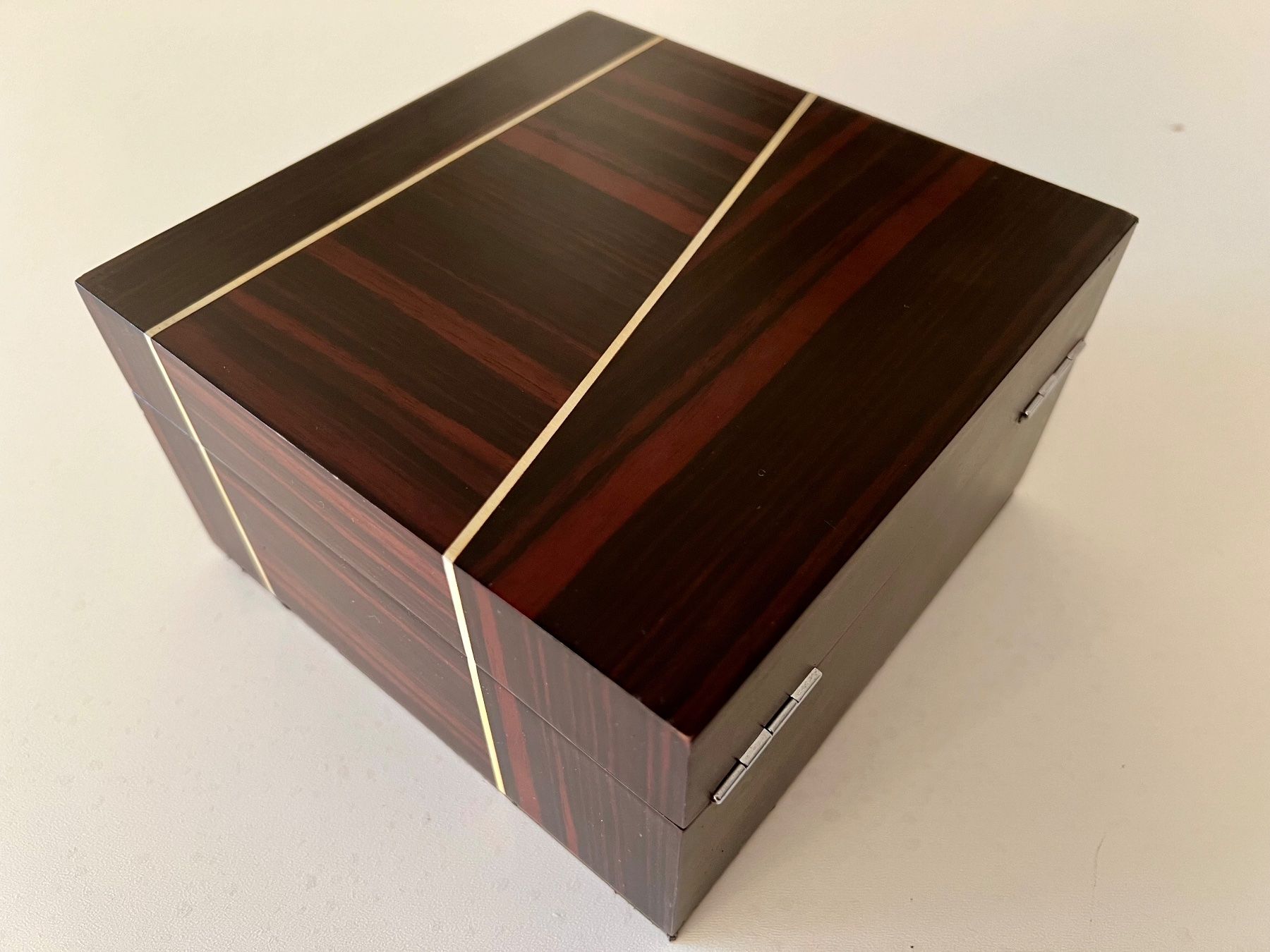Roger Dubuis Orologi: ROGER DUBUIS precious wood watch box with inserts – Usato da Mont-sur-Lausanne venduto da vmi_ym5l 3