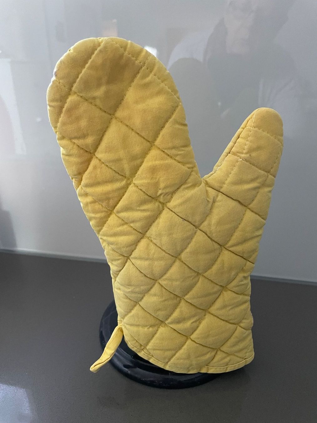 Guanti & manicotti: Calanda Ofenhandschuh, Gelb, – Usato da Winkel venduto da Kade50 1