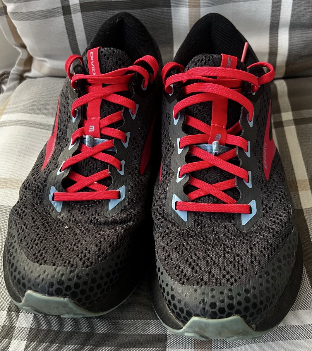 Brooks Scarpe da donna: Brooks DIVIDE 3  Laufschuhe Trail Grösse 41 Damenschuhe – Usato da Unterengstringen venduto da Sehr1986 1