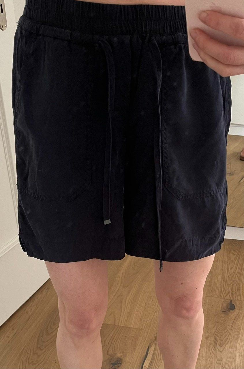 S.Oliver Hosen: S.Oliver Shorts Gr.36, Dunkelmarineblau – Gebraucht aus Gebenstorf von bpo_7hv6 2