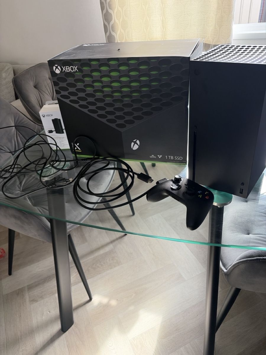 Microsoft Console: Xbox series x 1tb – Usato da Füllinsdorf venduto da Rollex
