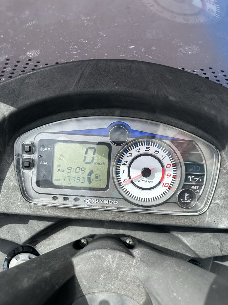 Kymco Strada: Roller Kymco 200 i – Usato da Affoltern am Albis venduto da Beo442 5