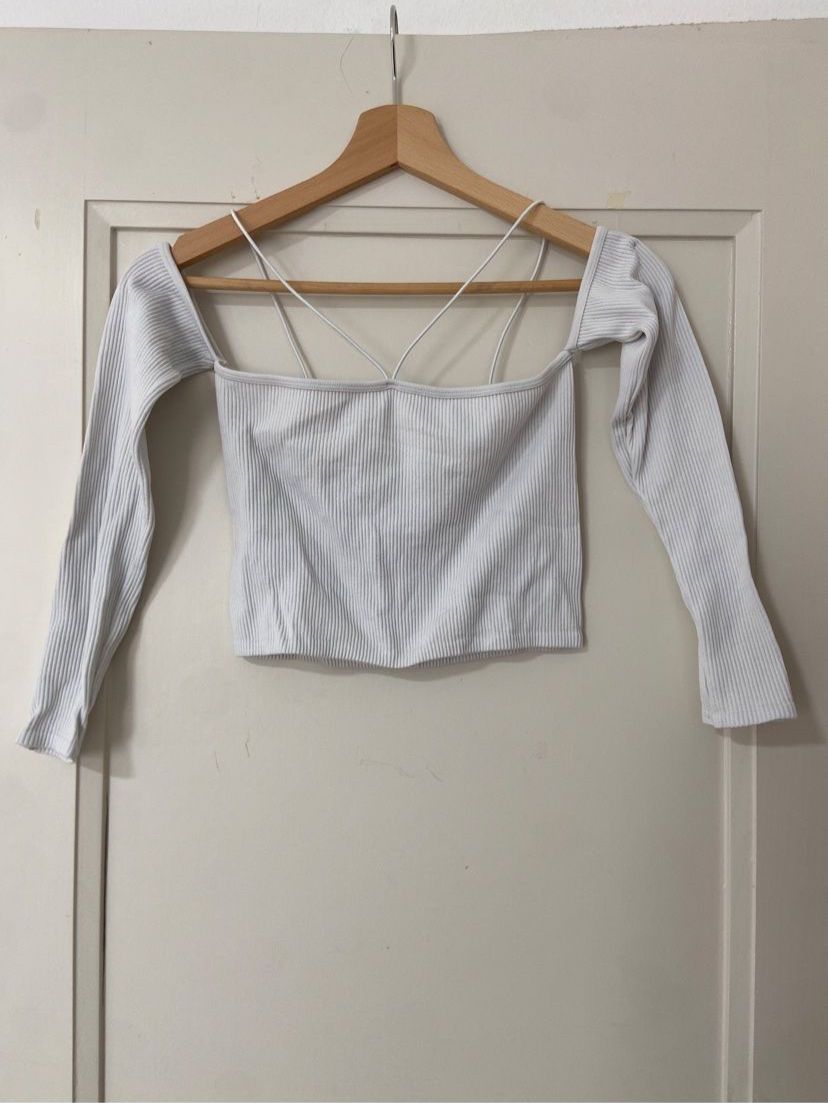 Zara Tops: Top von Zara in Gr. XS – Gebraucht aus Zürich von dedasiba