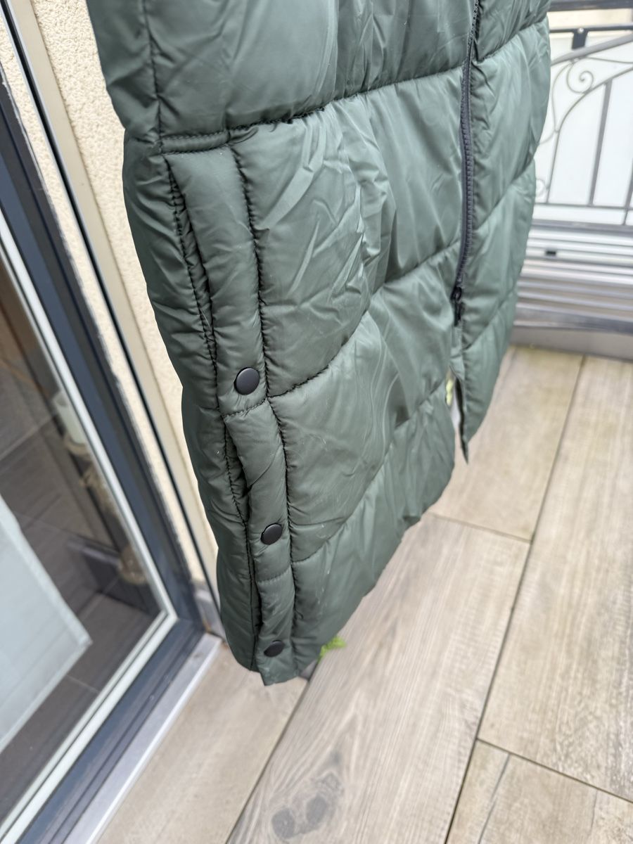 Gilet & Giacche senza maniche: Olive Steppweste mit Kapuze L/XL – Nuovo (secondo la descrizione) da Sirnach venduto da sirni 1