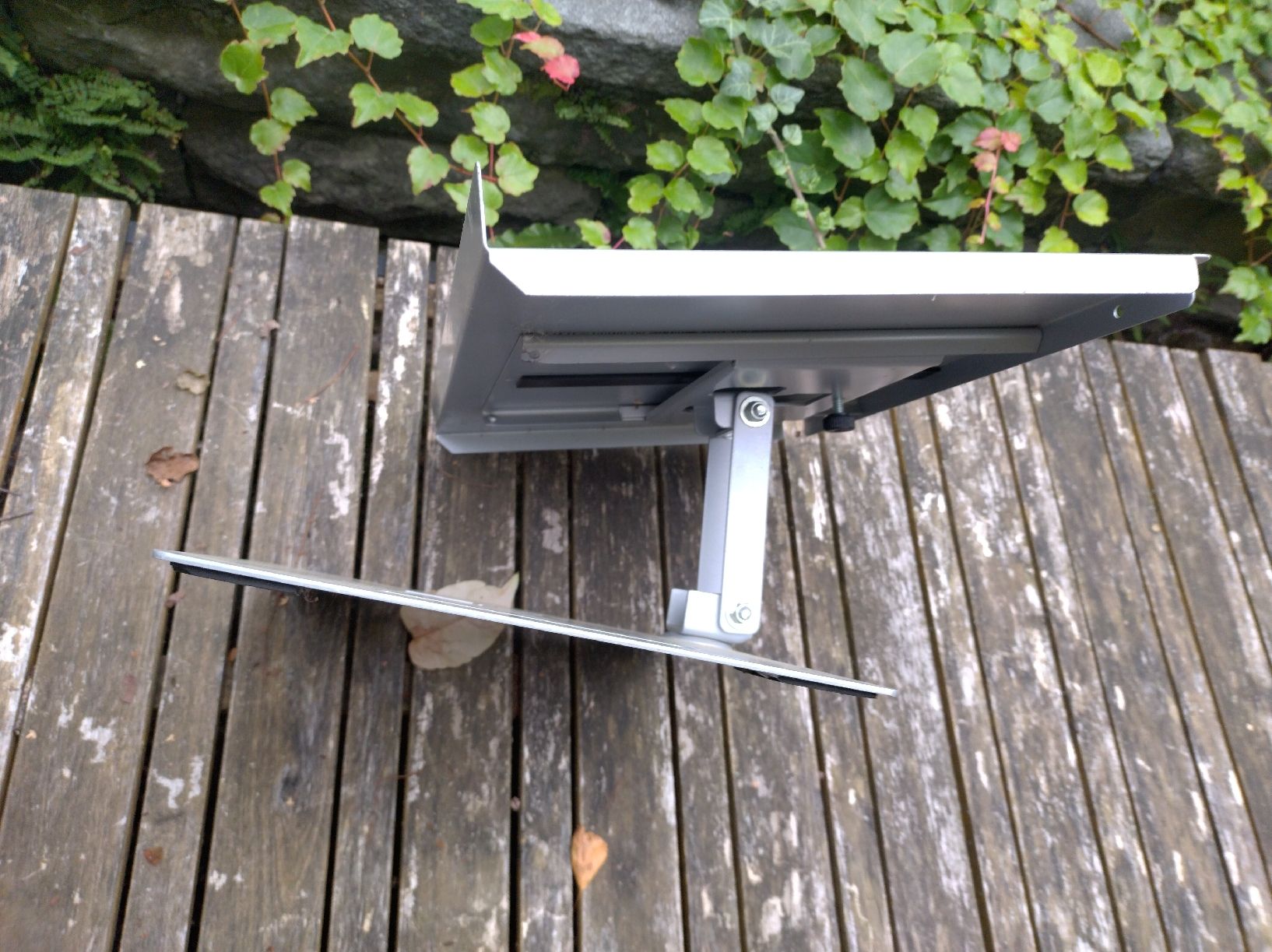 Racks & Ständer: Laptopständer – Gebraucht aus Zürich von Linde_12 1