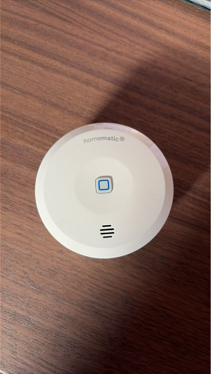 Homematic Systèmes d'alarme: Homematic Wassersensor - HmIP-SWD – D'occasion à Wettingen par Haewi