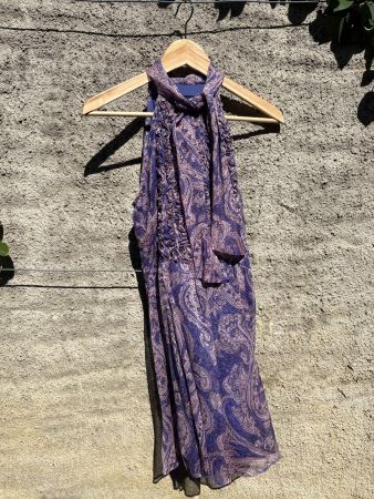 Paisley Crepekleid Rüschen Schliefen Detail / Jumpsuit lila