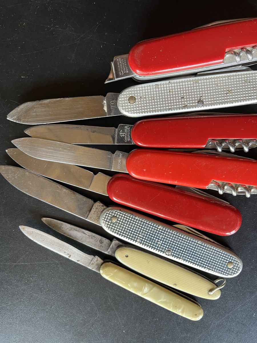 Schweizer Armee Coltelli tascabile: 8 Sackmesser Militärmesser – Usato da Wiesenberg venduto da swissantik 4